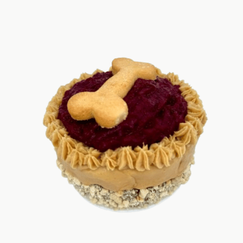 Pastel de cumpleaños para perros y gatos receta premium frutos rojos, mantequilla de mani y galletas trituradas
